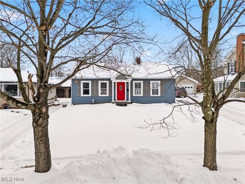 1176 Parkside Dr, Alliance, OH, 44601-3736 | Card Image