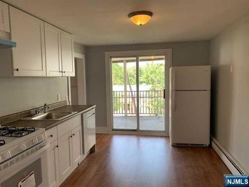 214 William St, Harrison, NJ, 07029-2683 | Card Image