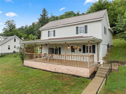68290 Orchard Ave, Bridgeport, OH, 43912-1557 | Card Image