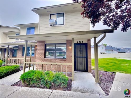 2928 S Abbs Ln, Boise, ID, 83705-4198 | Card Image