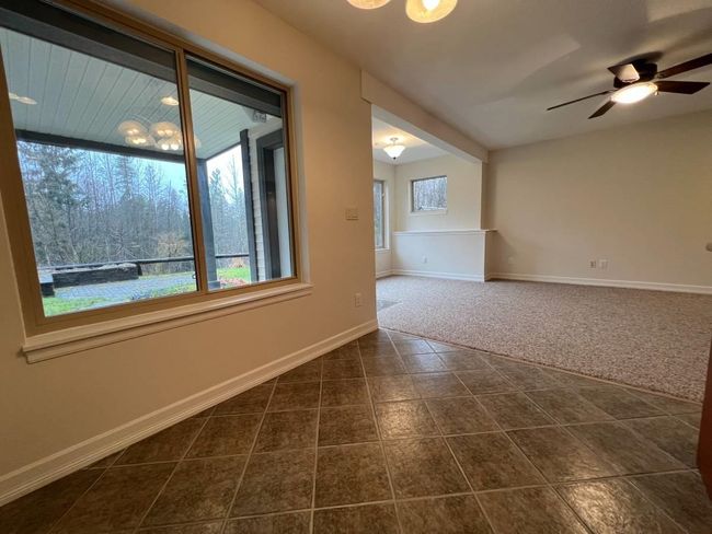 SUITE - 13863 Docksteader Loop, House other with 2 bedrooms, 1 bathrooms and null parking in Maple Ridge BC | Image 9