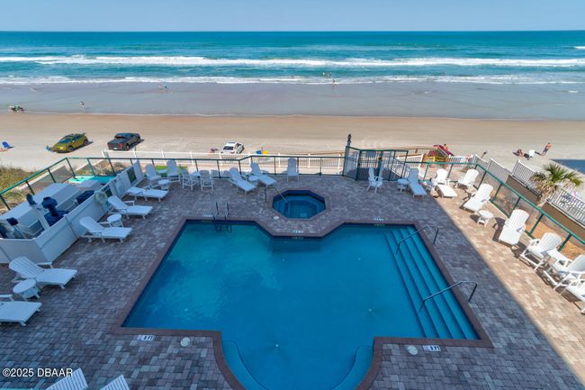 302 - 3797 S Atlantic Ave, Condo with 3 bedrooms, 2 bathrooms and null parking in Daytona Beach FL | Image 7