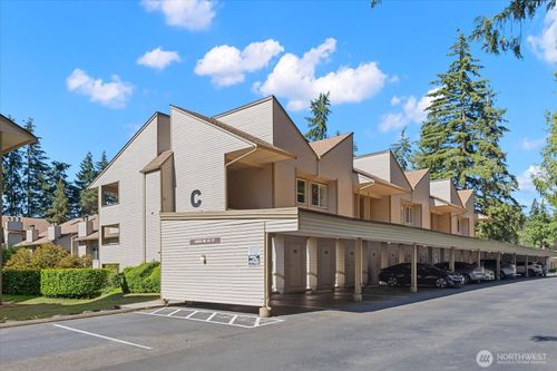 c17-14636 NE Ne 45th St, Bellevue, WA, 98007-3166 | Card Image