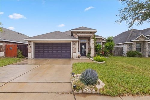 2610 Singletary Dr, Edinburg, TX, 78542-4638 | Card Image
