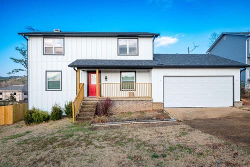 8 Red Maple Ct, Little Rock, AR, 72211-3117 | Card Image