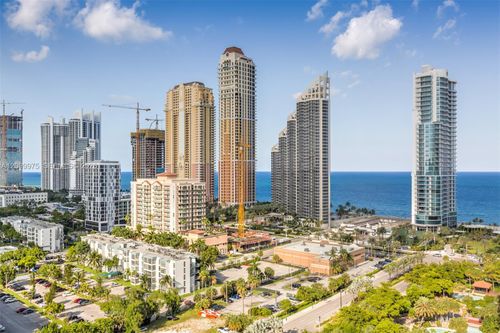 309-210 174th St, Sunny Isles Beach, FL, 33160-3335 | Card Image