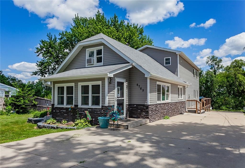 29th St, Des Moines, IA 50317