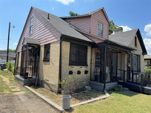 234 W Woodin Blvd, Dallas, TX, 75224-2238 | Card Image