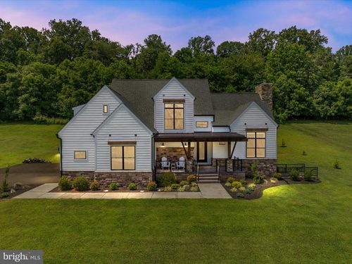 288 Elegant Dr, MARTINSBURG, WV, 25403-1624 | Card Image