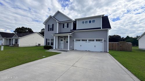 218 Long Neck Dr, Richlands, NC, 28574-8007 | Card Image