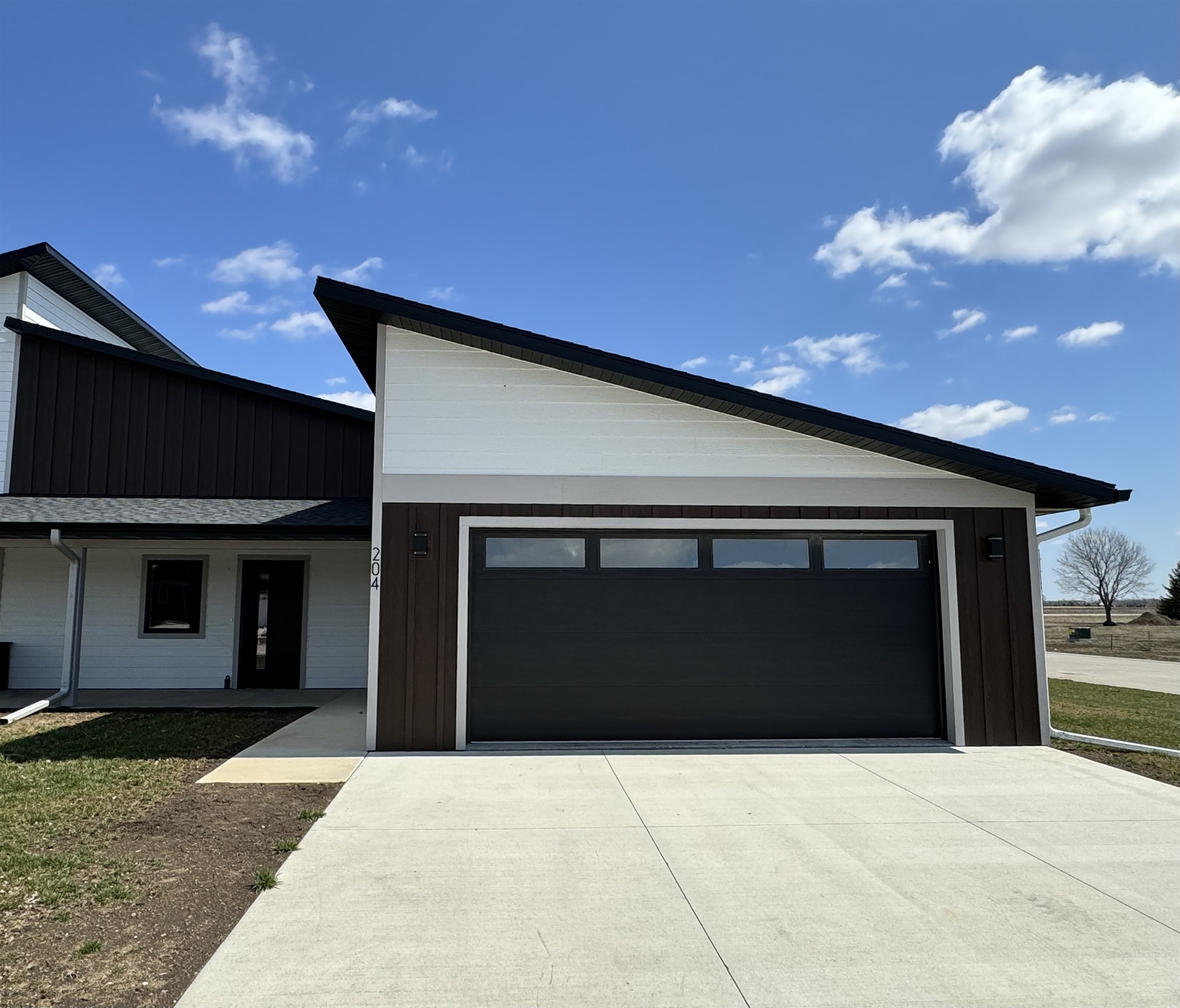 34th Ave, Spencer, IA 51301