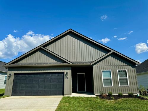 110 Last Chance Dr, Georgetown, KY, 40324-8773 | Card Image