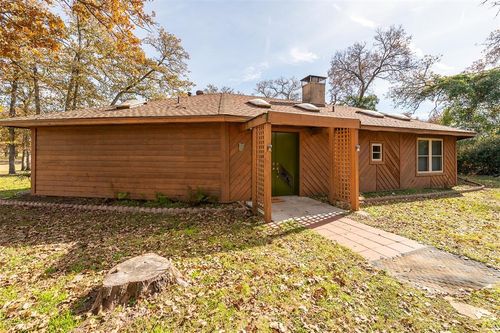 64 Golfview Dr, Hilltop Lakes, TX, 77871 | Card Image