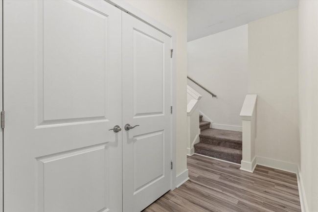07-Kitchen to Foyer | Image 7