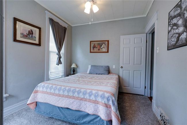 206 S 15 Th St, House other with 2 bedrooms, 1 bathrooms and null parking in Lexington MO | Image 15