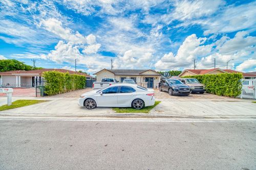 2-720 Ne 1st Pl, Hialeah, FL, 33010-5046 | Card Image