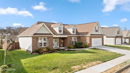 524 Greystoke Ln, Knoxville, TN, 37912-2161 | Card Image