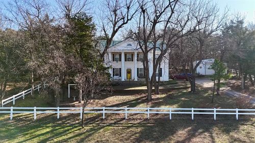16285 S Maple Rd, Hinton, OK, 73047-2071 | Card Image