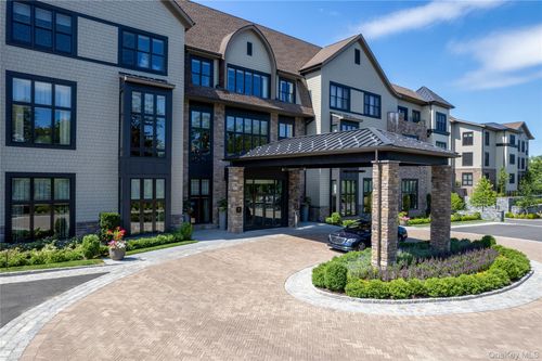 c107-120 Old Post Rd, Rye, NY, 10580-1495 | Card Image