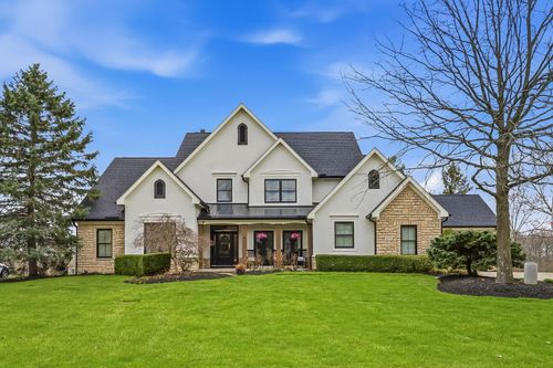8219 Campden Lakes Blvd, Dublin, OH, 43016-8257 | Card Image