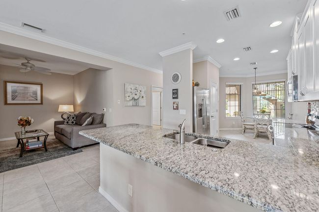 UNIT-102 - 9440 Benvenuto Ct, Condo with 2 bedrooms, 2 bathrooms and null parking in NAPLES FL | Image 9