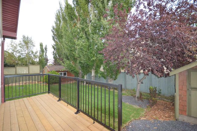 113 W Creek Blvd, House detached with 5 bedrooms, 3 bathrooms and 6 parking in Chestermere AB | Image 4