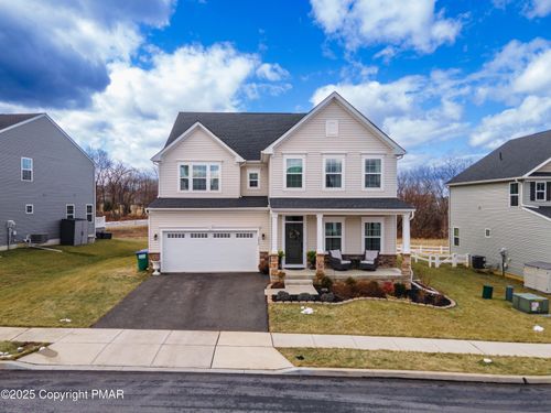 3800 Sweet Meadow Ct, Macungie, PA, 18062 | Card Image