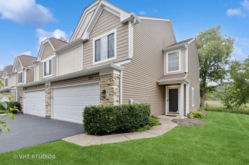 377 Locksley Dr, Streamwood, IL, 60107-2958 | Card Image