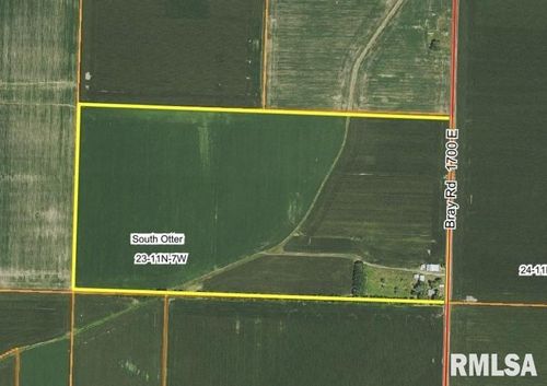 26521 Bray Rd, Carlinville, IL, 62626-3684 | Card Image