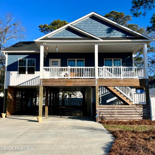 126 Nw 18th St, Oak Island, NC, 28465-7217 | Card Image