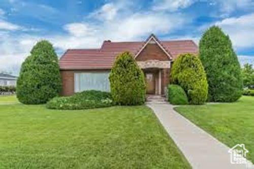 687 N Main St, Spanish Fork, UT, 84660-1172 | Card Image