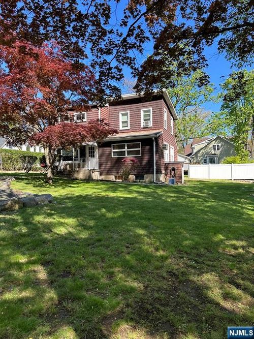 10 Kinderkamack Rd, Woodcliff Lake, NJ, 07677-8019 | Card Image