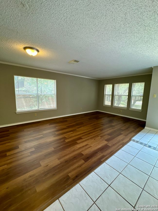 216 Newrock Crk, House other with 3 bedrooms, 3 bathrooms and null parking in Schertz TX | Image 5