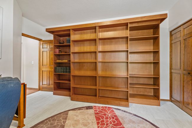 27-Bedroom | Image 24