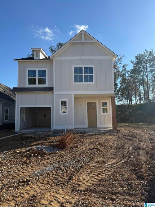 141 Huntley Ridge Dr, PELHAM, AL, 35124-4035 | Card Image