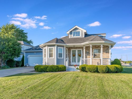 101 Bell Ct, Oswego, IL, 60543-9535 | Card Image