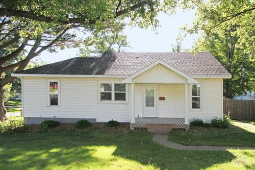 217 N 2nd St, Ceresco, NE, 68017-4184 | Card Image