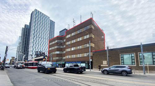 101-800 Bathurst St, Toronto, ON, M5R3M8 | Card Image