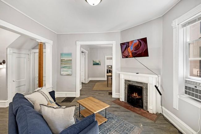 interior1.jpeg | Image 5