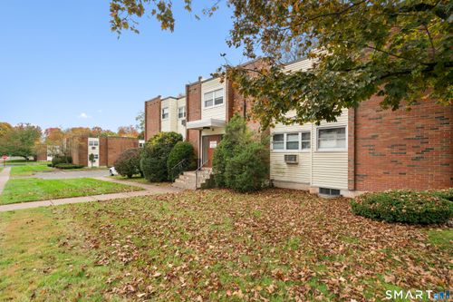 2b-9 Thompson Rd, Manchester, CT, 06040-2666 | Card Image