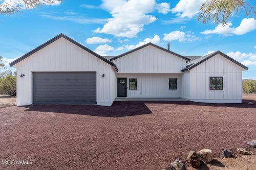 6740 N Isabella St, Williams, AZ, 86046-9686 | Card Image