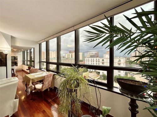 unit-701-5150 Hidalgo St, Houston, TX, 77056-6406 | Card Image
