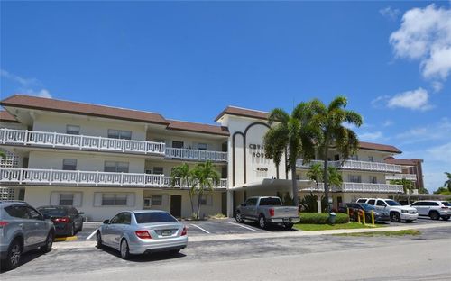 apt-315-4200 Crystal Lake Dr, Deerfield Beach, FL, 33064-1241 | Card Image