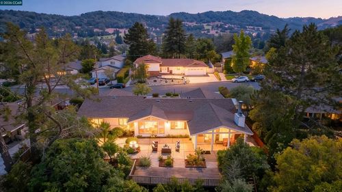 61 Sullivan Dr, Moraga, CA, 94556-1209 | Card Image