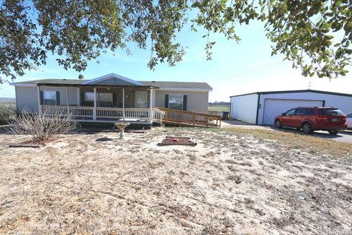 133 Oak View Dr, La Vernia, TX, 78121-4547 | Card Image