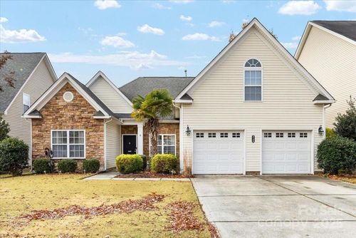 2126 Blue Iris Dr, Matthews, NC, 28104-4107 | Card Image