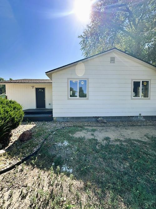 527 Belmont Ave, La Junta, CO, 81050 | Card Image