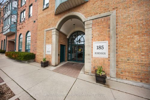 202-185 Robinson St, Oakville, ON, L6J7P6 | Card Image