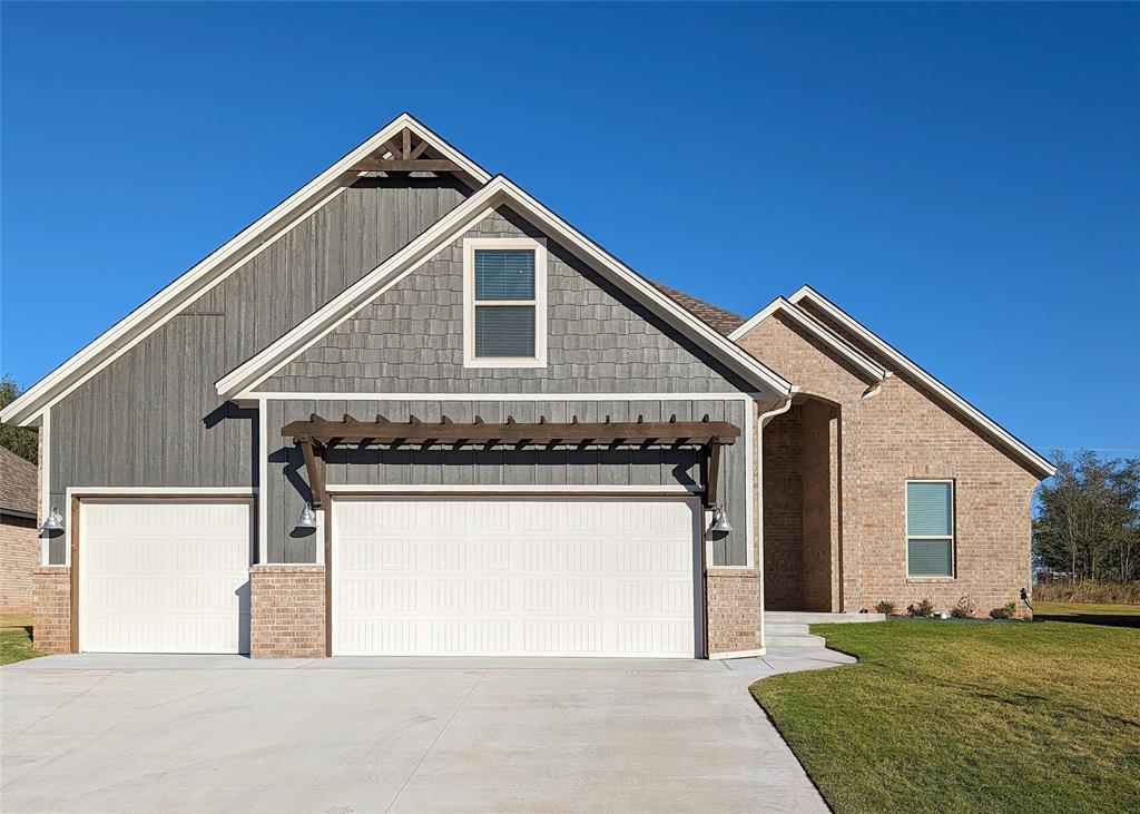 Siena Springs Dr, Norman, OK 73071