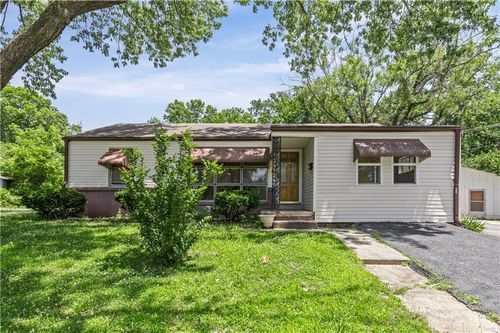 2741 N 61st Ter, Kansas City, KS, 66104-1916 | Card Image